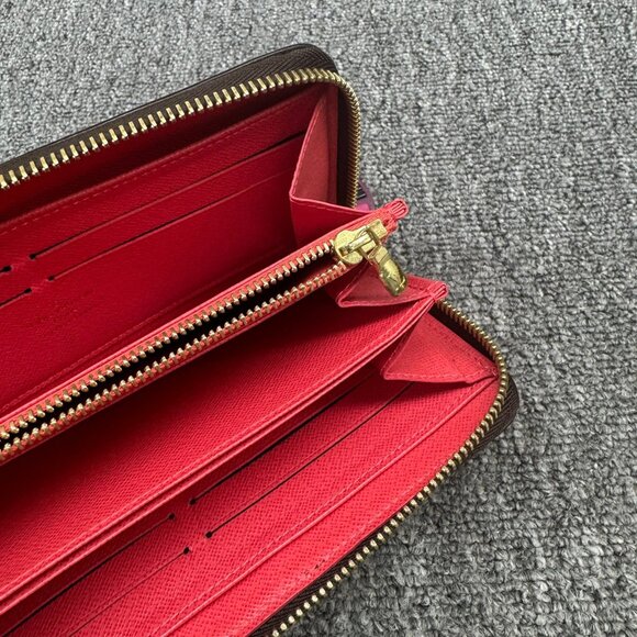 LOUIS VUITTON Zippy Brown Monogram Canvas Wallet 399-082225 - Picture 10 of 12